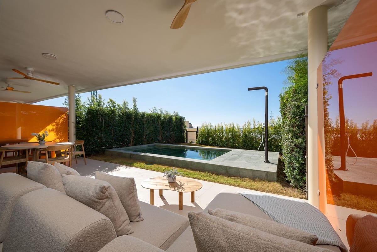 Apartamento de 2 habitaciones en Fuengirola en venta con piscina garaje - 685.000 € (Ref: 10126810)