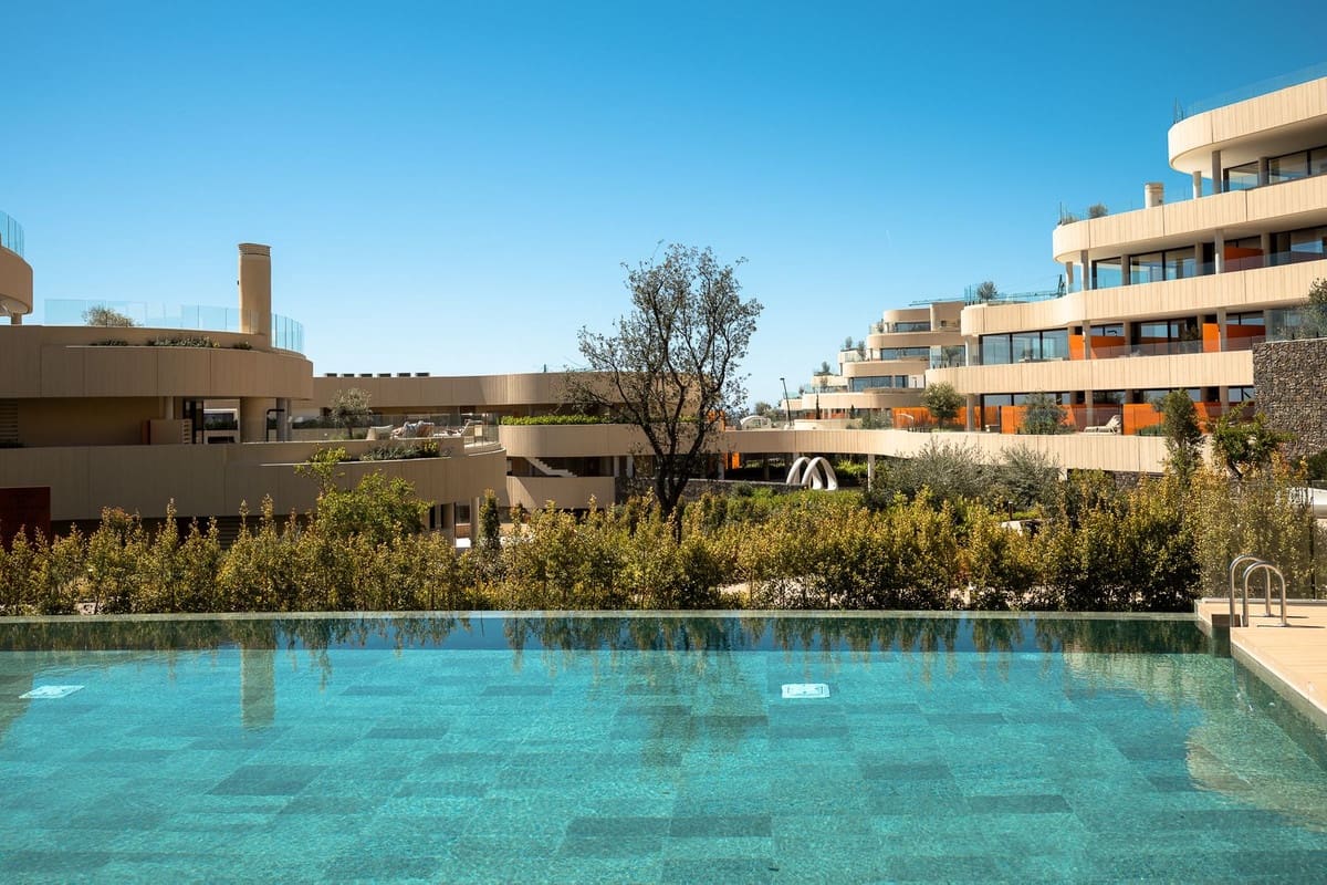 2 slaapkamer Appartement te koop in Fuengirola met zwembad garage - € 689.000 (Ref: 10126827)