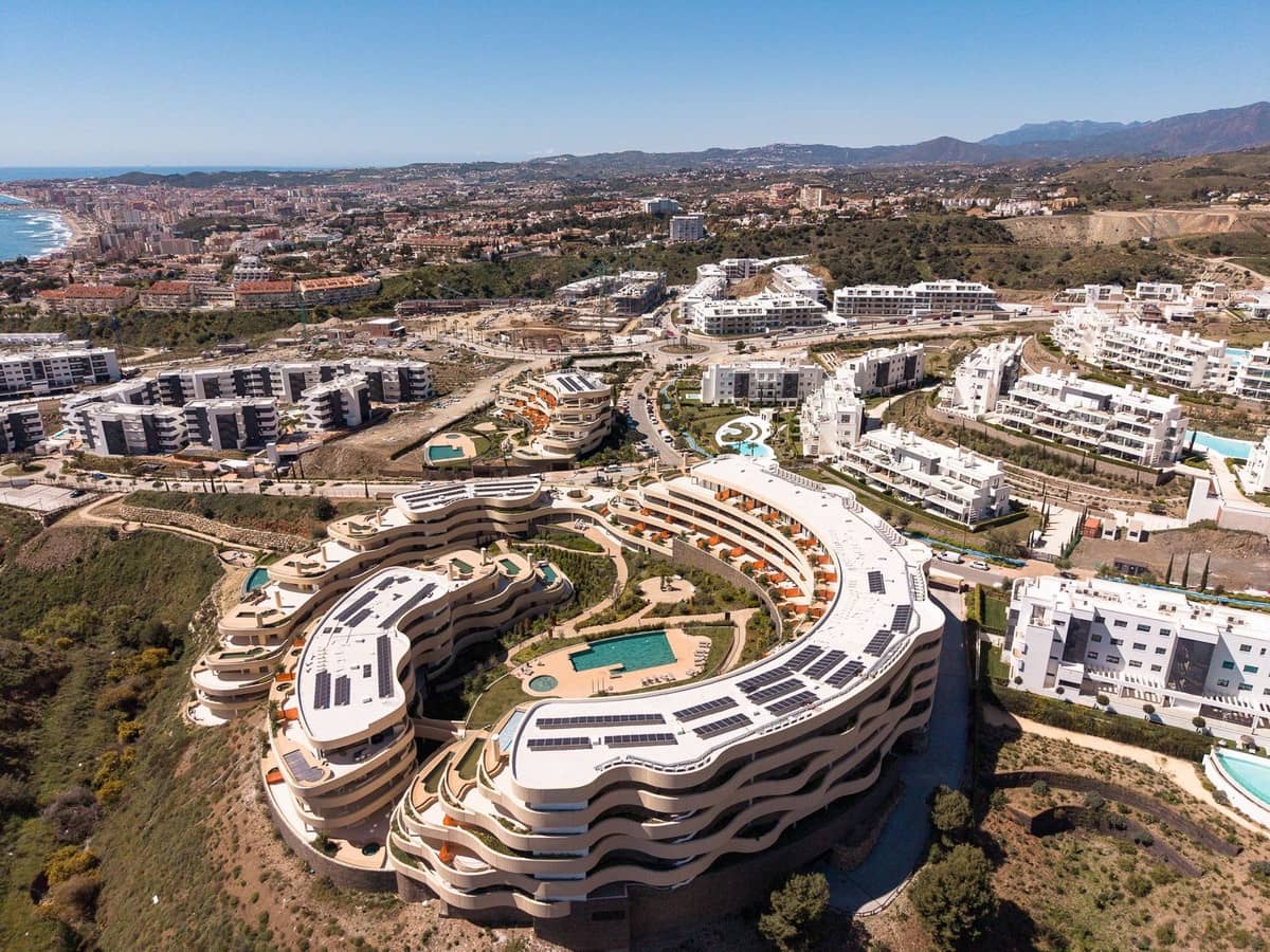 2 slaapkamer Appartement te koop in Fuengirola met zwembad garage - € 689.000 (Ref: 10126827)