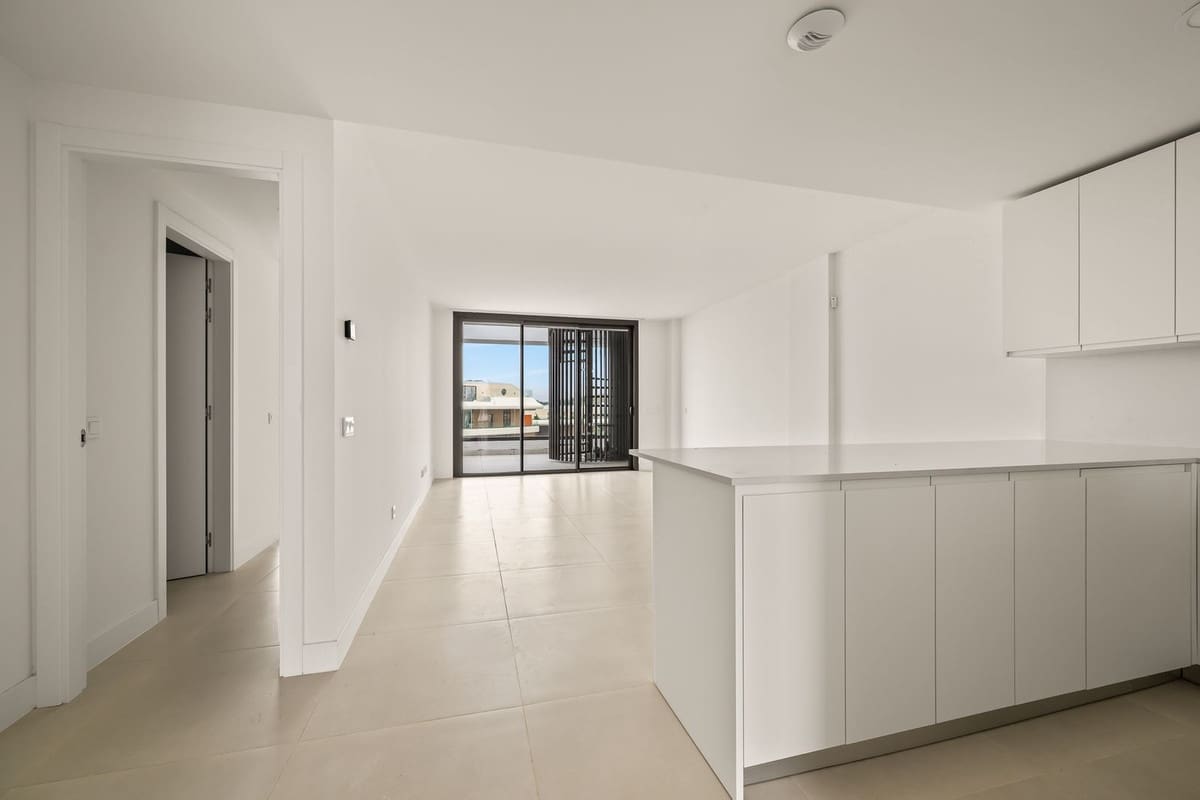 2 soverom Leilighet til salgs i Fuengirola med svømmebasseng garasje - € 625 000 (Ref: 10126835)