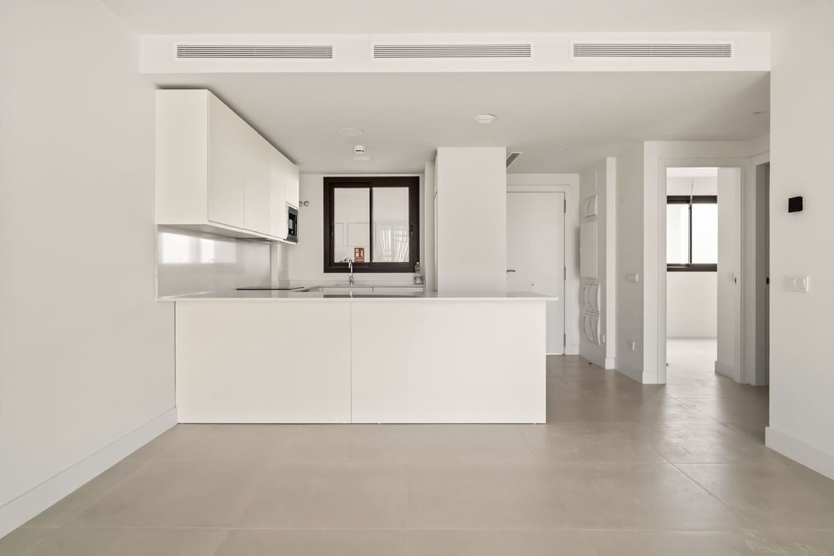 2 soverom Leilighet til salgs i Fuengirola med svømmebasseng garasje - € 625 000 (Ref: 10126835)