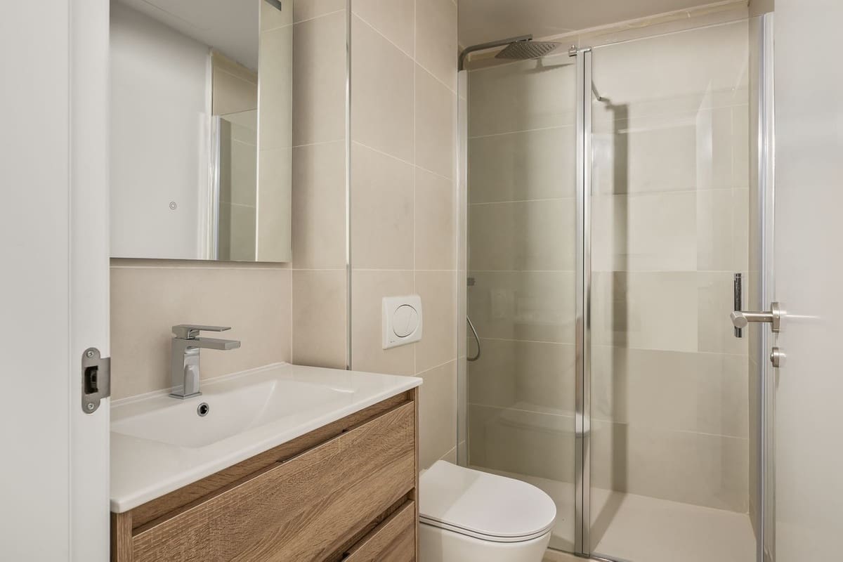 2 soverom Leilighet til salgs i Fuengirola med svømmebasseng garasje - € 625 000 (Ref: 10126835)