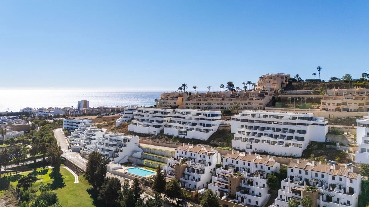 4 quarto Apartamento para venda em La Cala de Mijas com piscina garagem - 940 000 € (Ref: 10126842)