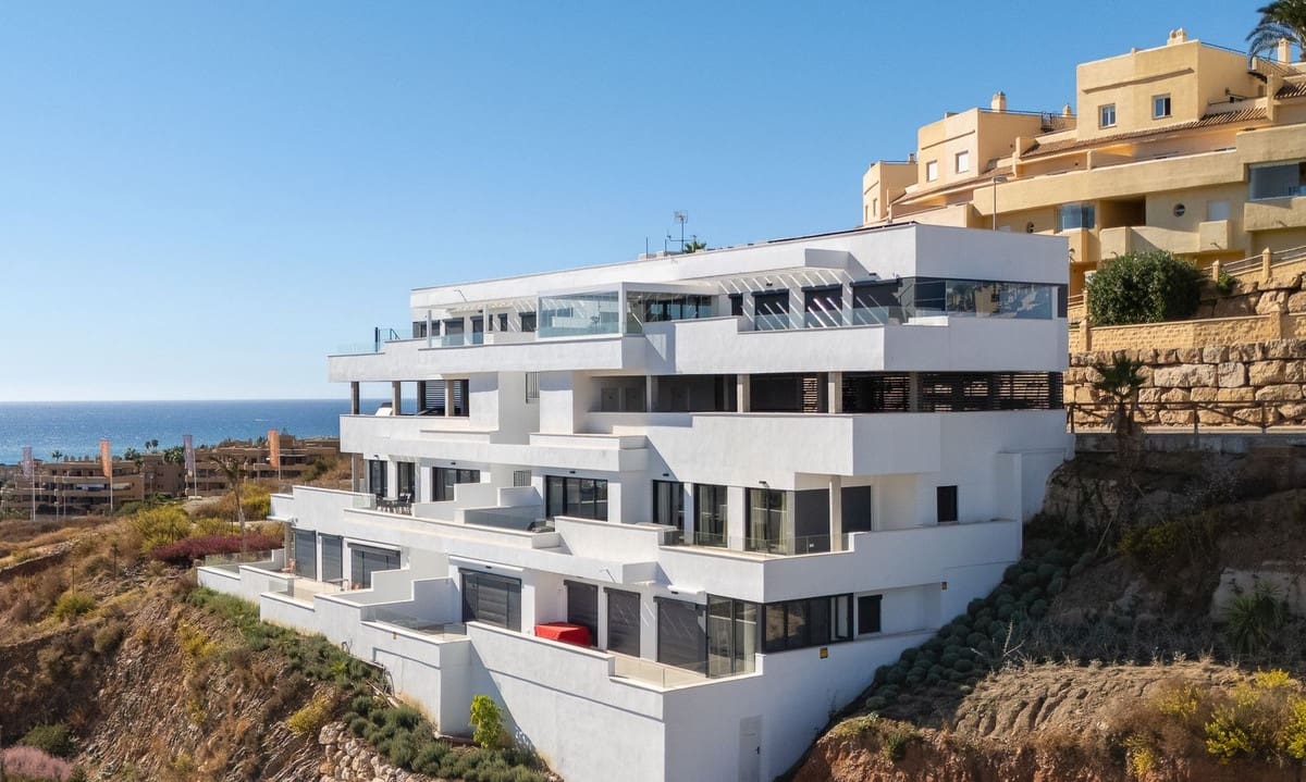 4 quarto Apartamento para venda em La Cala de Mijas com piscina garagem - 940 000 € (Ref: 10126842)