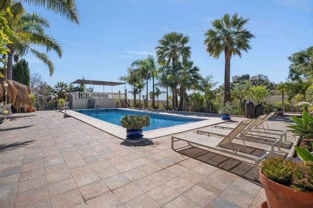 6 makuuhuone Huvila myytävänä paikassa Torremuelle, Benalmádena mukana uima-altaan 
autotalli - 2 595 000 € (Ref: 10126851)