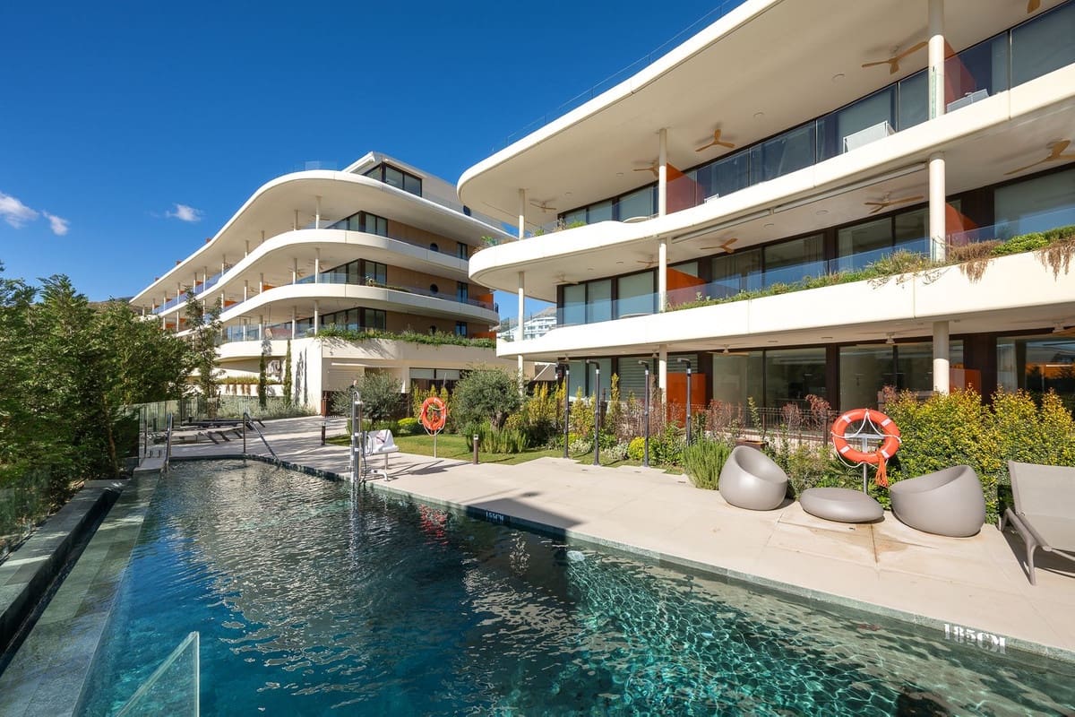 3 quarto Apartamento para venda em Fuengirola com piscina garagem - 799 000 € (Ref: 10126853)