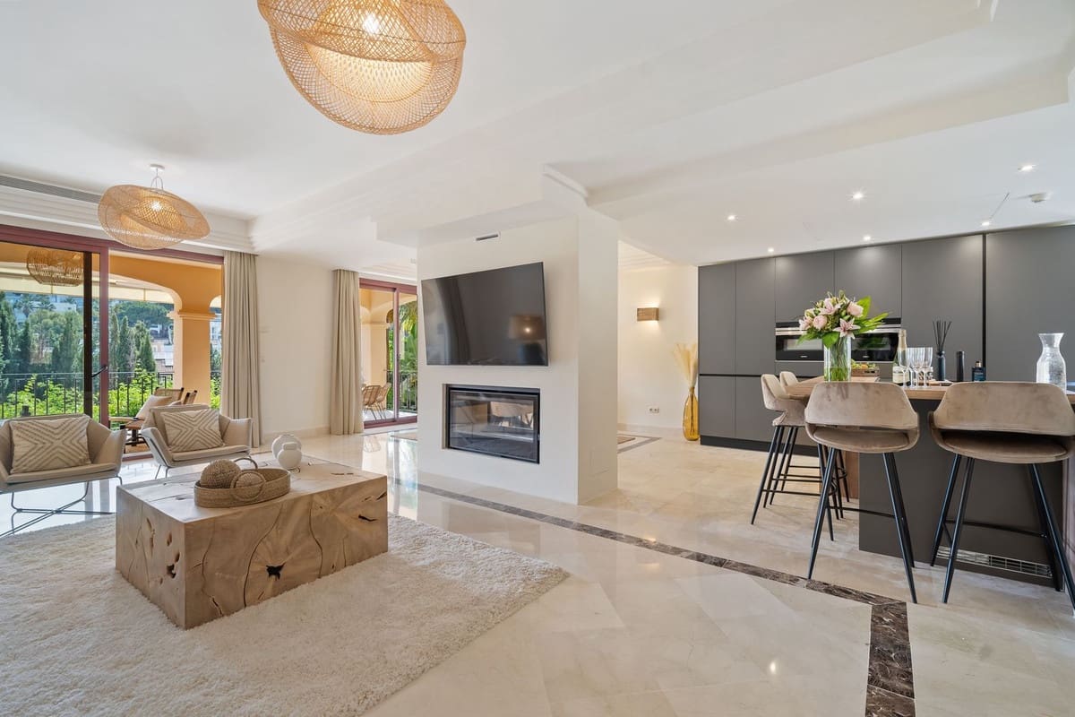 5 soveværelse Villa til salg i Marbella med swimmingpool garage - € 2.475.000 (Ref: 10126864)