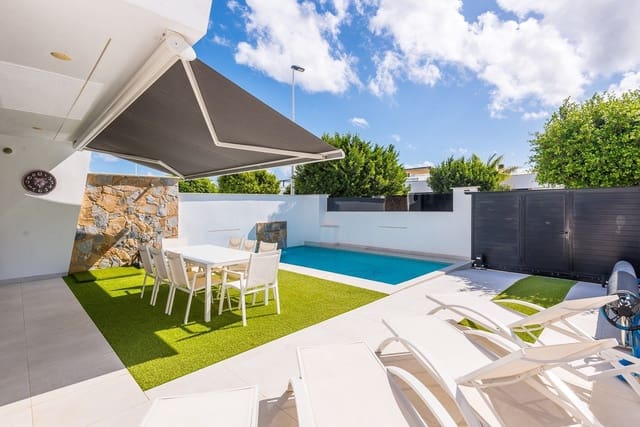 Chalet de 4 habitaciones en San Pedro del Pinatar en venta con piscina garaje - 495.000 € (Ref: 10126890)