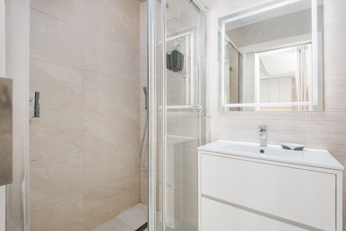 Chalet de 4 habitaciones en San Pedro del Pinatar en venta con piscina garaje - 495.000 € (Ref: 10126890)