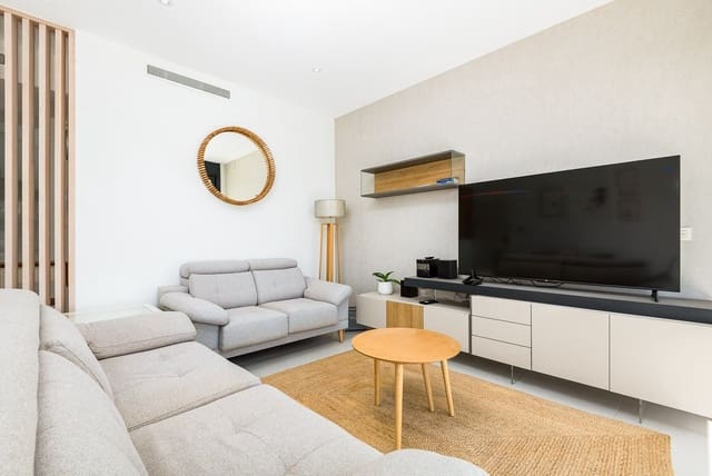 Chalet de 4 habitaciones en San Pedro del Pinatar en venta con piscina garaje - 495.000 € (Ref: 10126890)
