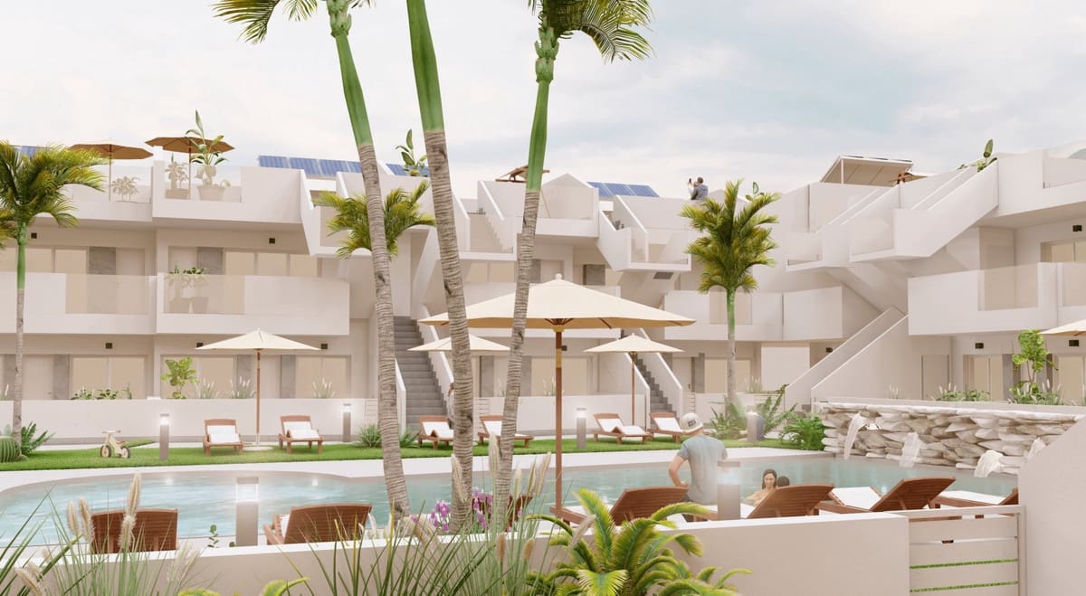 Apartamento de 2 habitaciones en Roldan en venta con piscina garaje - 238.000 € (Ref: 10127218)