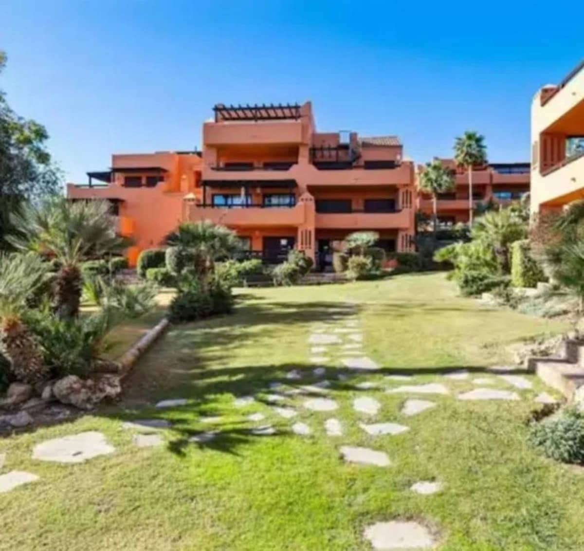 2 soveværelse Lejlighed til salg i Buenas Noches med swimmingpool garage - € 480.000 (Ref: 10128255)