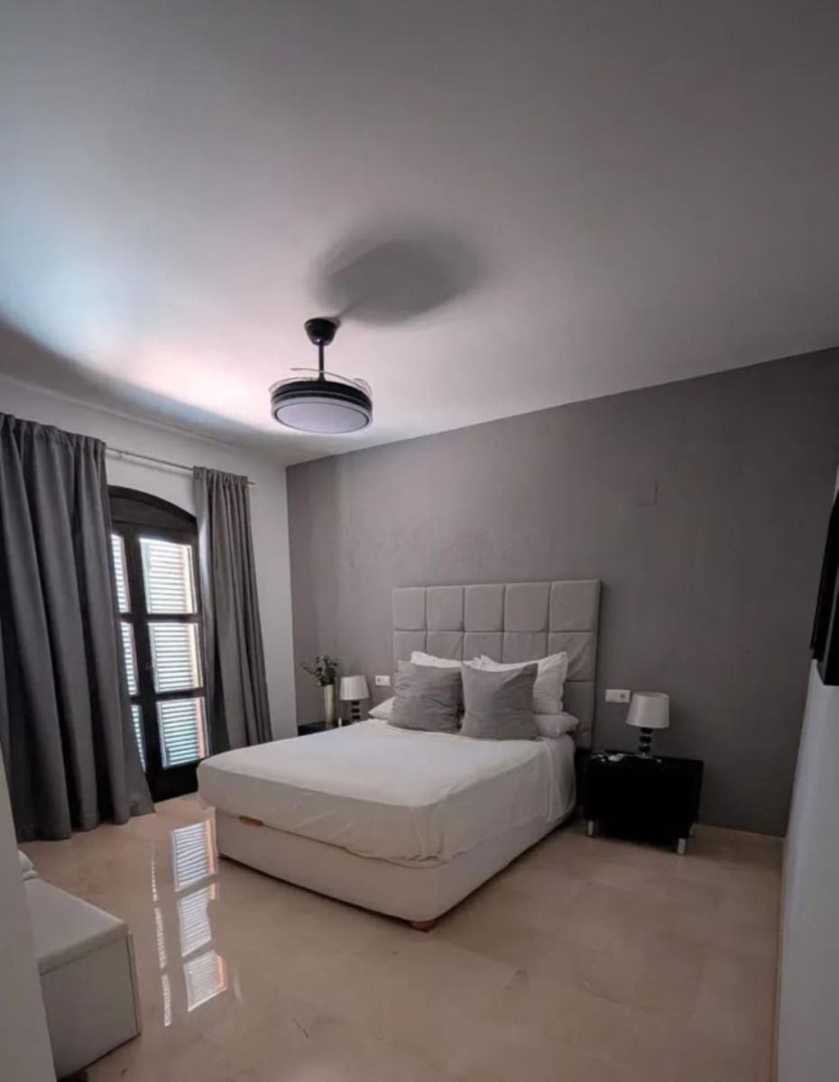 4 chambre Maison de Ville à vendre à Guadalmina avec piscine garage - 835 000 € (Ref: 10128256)
