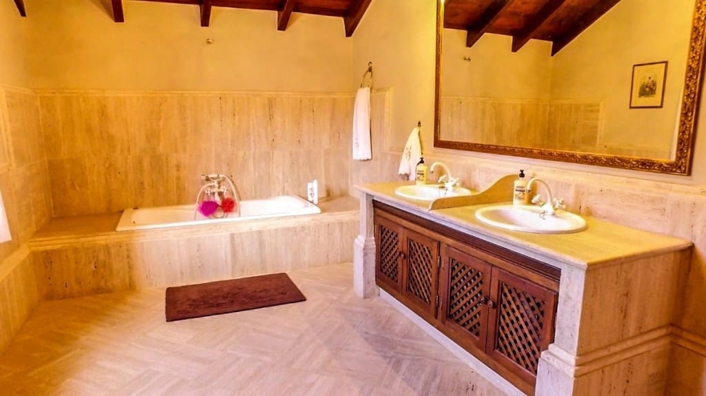 7 Zimmer Finca/Landgut zu verkaufen in Ronda mit Pool Garage - 16.500.000 € (Ref: 10128257)