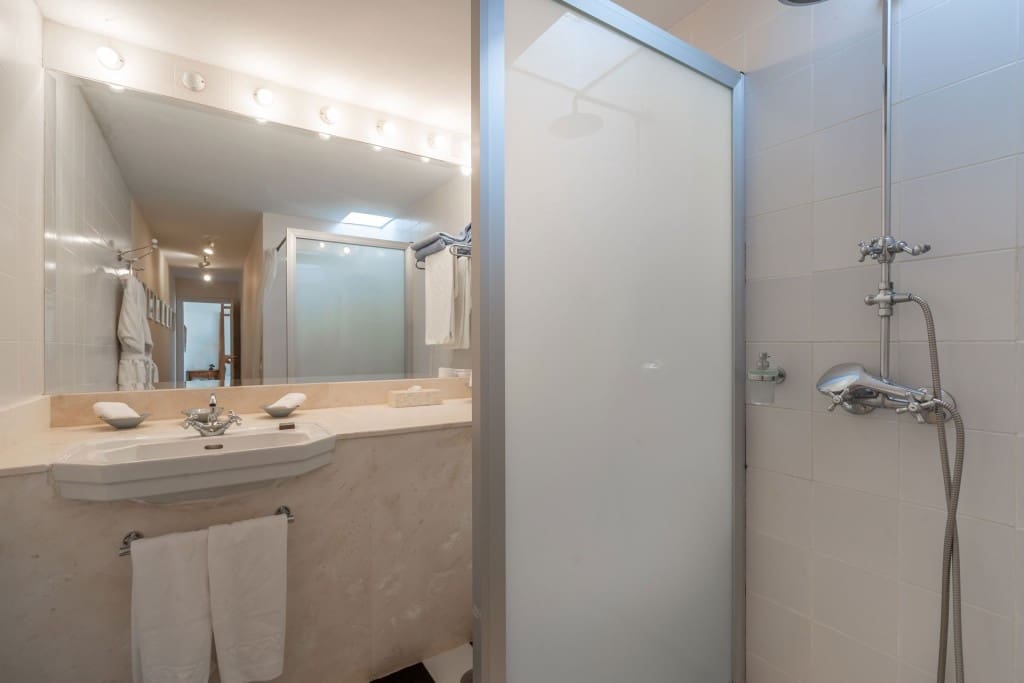 8 chambre Finca/Maison de Campagne à vendre à Ronda avec piscine - 1 800 000 € (Ref: 10128258)