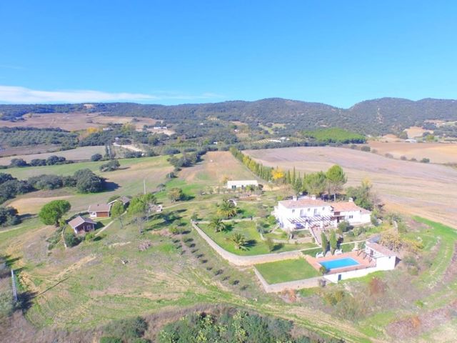 10 bedroom Finca/Country House for sale in Ronda with pool garage - € 2,660,000 (Ref: 10128261)