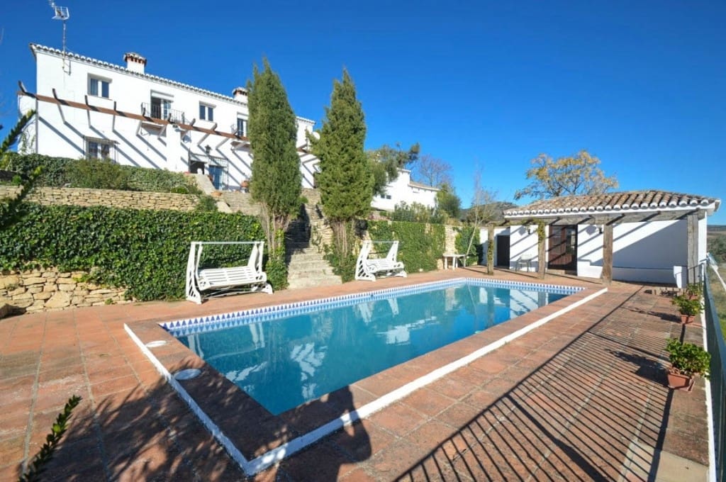 10 bedroom Finca/Country House for sale in Ronda with pool garage - € 2,660,000 (Ref: 10128261)