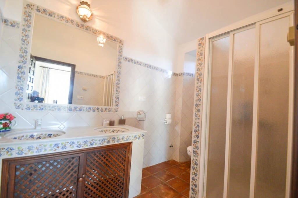10 bedroom Finca/Country House for sale in Ronda with pool garage - € 2,660,000 (Ref: 10128261)