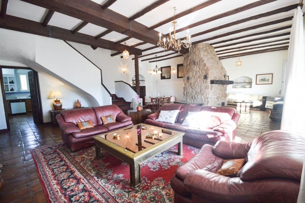 10 bedroom Finca/Country House for sale in Ronda with pool garage - € 2,660,000 (Ref: 10128261)