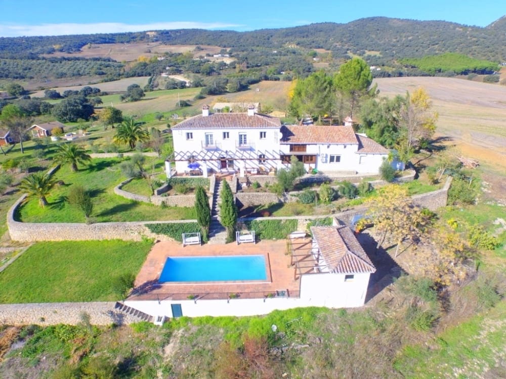 10 bedroom Finca/Country House for sale in Ronda with pool garage - € 2,660,000 (Ref: 10128261)