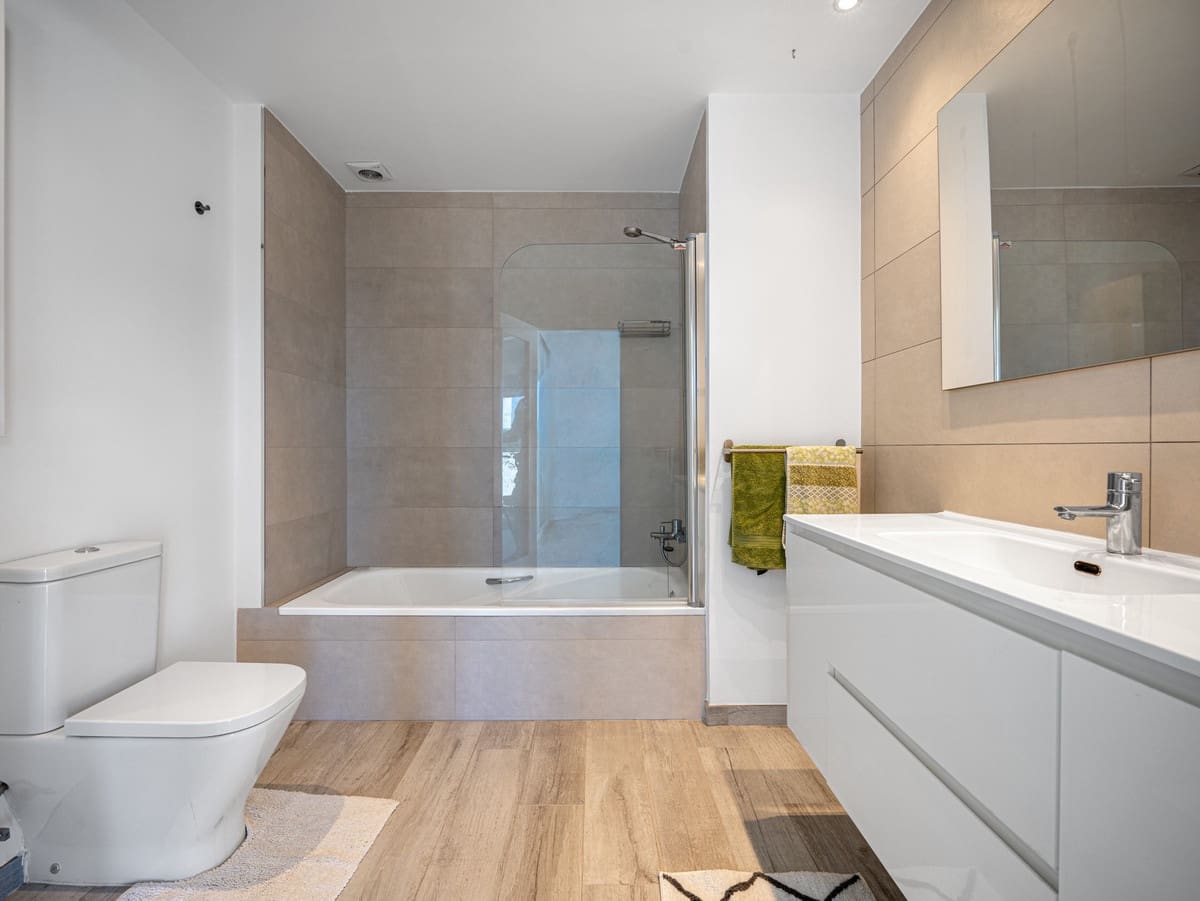 3 chambre Maison de Ville à vendre à Marbella avec piscine garage - 595 000 € (Ref: 10128267)