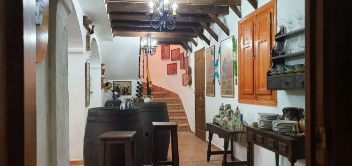 6 bedroom Finca/Country House for sale in Ronda with pool garage - € 770,000 (Ref: 10128277)