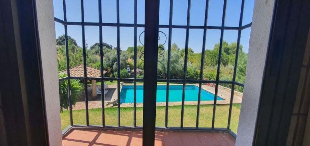 6 bedroom Finca/Country House for sale in Ronda with pool garage - € 770,000 (Ref: 10128277)