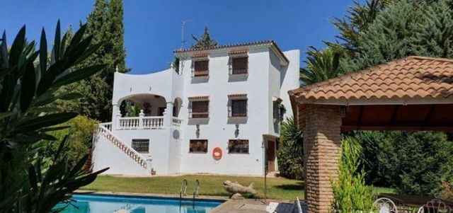6 sovrum Finca/Hus på landet till salu i Ronda med pool garage - 770 000 € (Ref: 10128277)