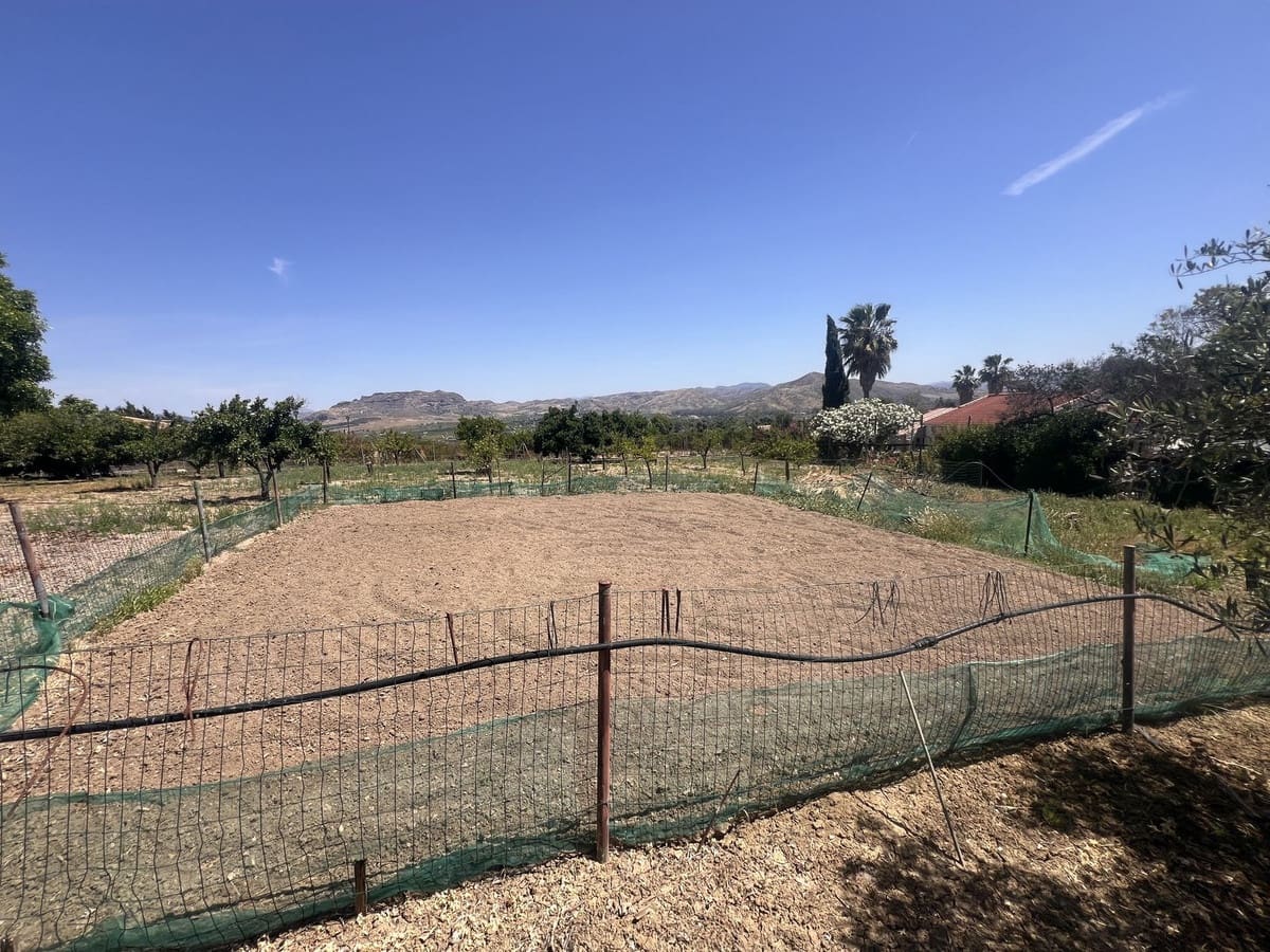 Finca/Casa Rural de 2 habitaciones en Cártama en venta con piscina garaje - 339.000 € (Ref: 10128280)