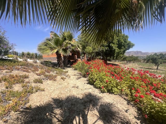 Finca/Casa Rural de 2 habitaciones en Cártama en venta con piscina garaje - 339.000 € (Ref: 10128280)