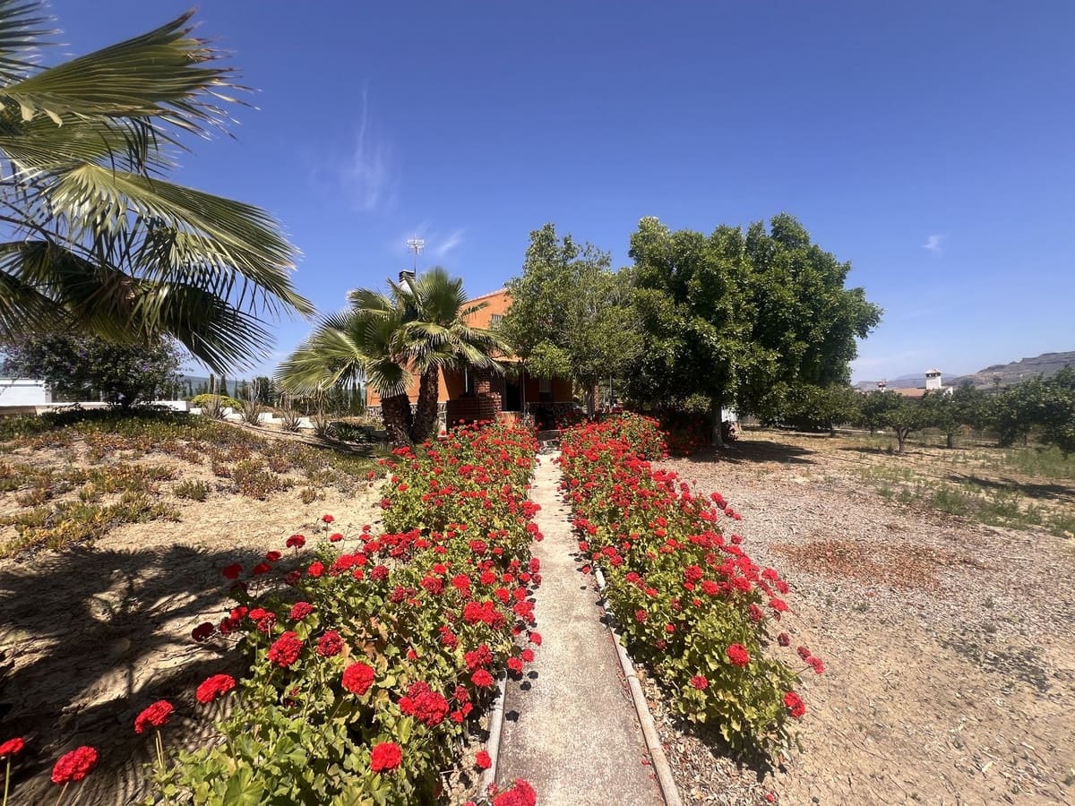 Finca/Casa Rural de 2 habitaciones en Cártama en venta con piscina garaje - 339.000 € (Ref: 10128280)