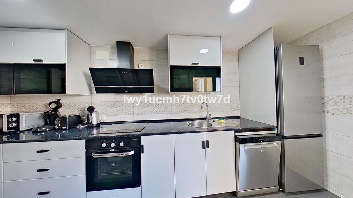 2 sovrum Lägenhet till salu i Benalmadena med pool garage - 390 000 € (Ref: 10128284)