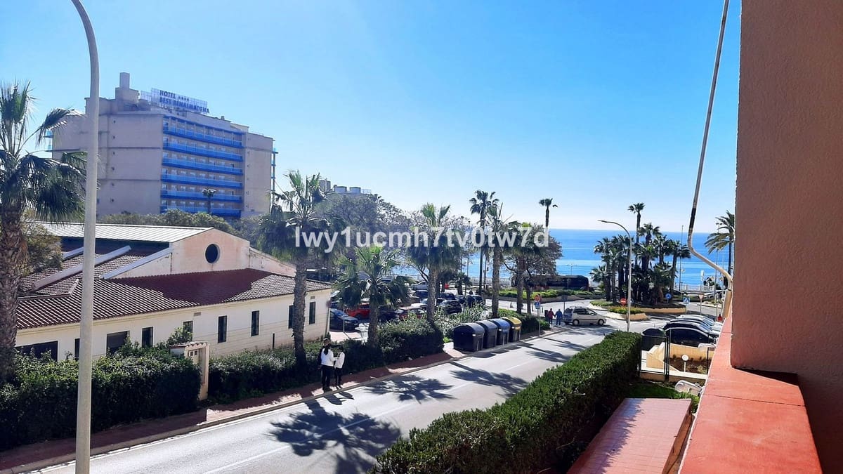 2 sovrum Lägenhet till salu i Benalmadena med pool garage - 390 000 € (Ref: 10128284)