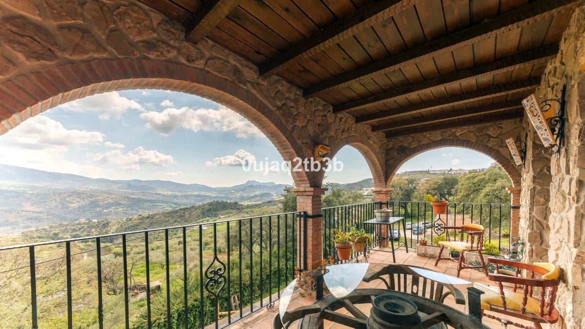 3 slaapkamer Finca/Landhuis te koop in Cortes de la Frontera met zwembad garage - € 995.000 (Ref: 10128291)