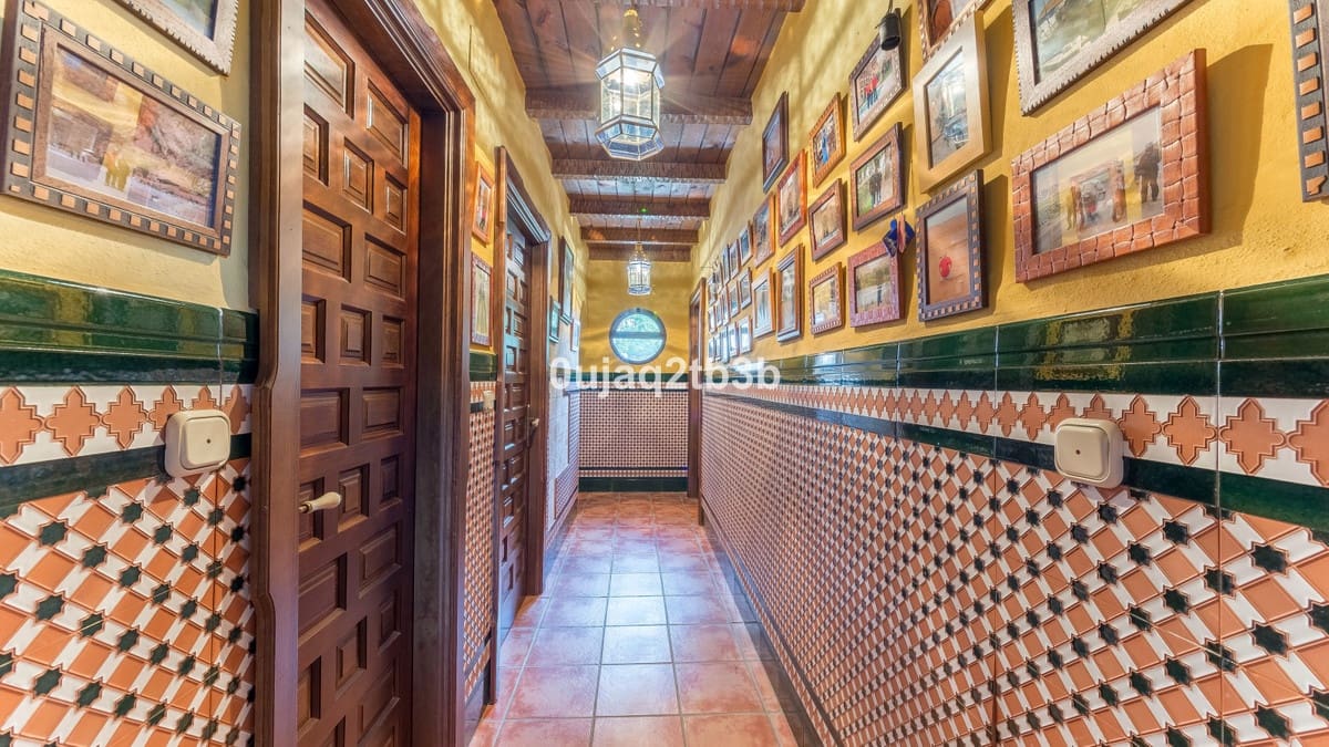3 slaapkamer Finca/Landhuis te koop in Cortes de la Frontera met zwembad garage - € 995.000 (Ref: 10128291)