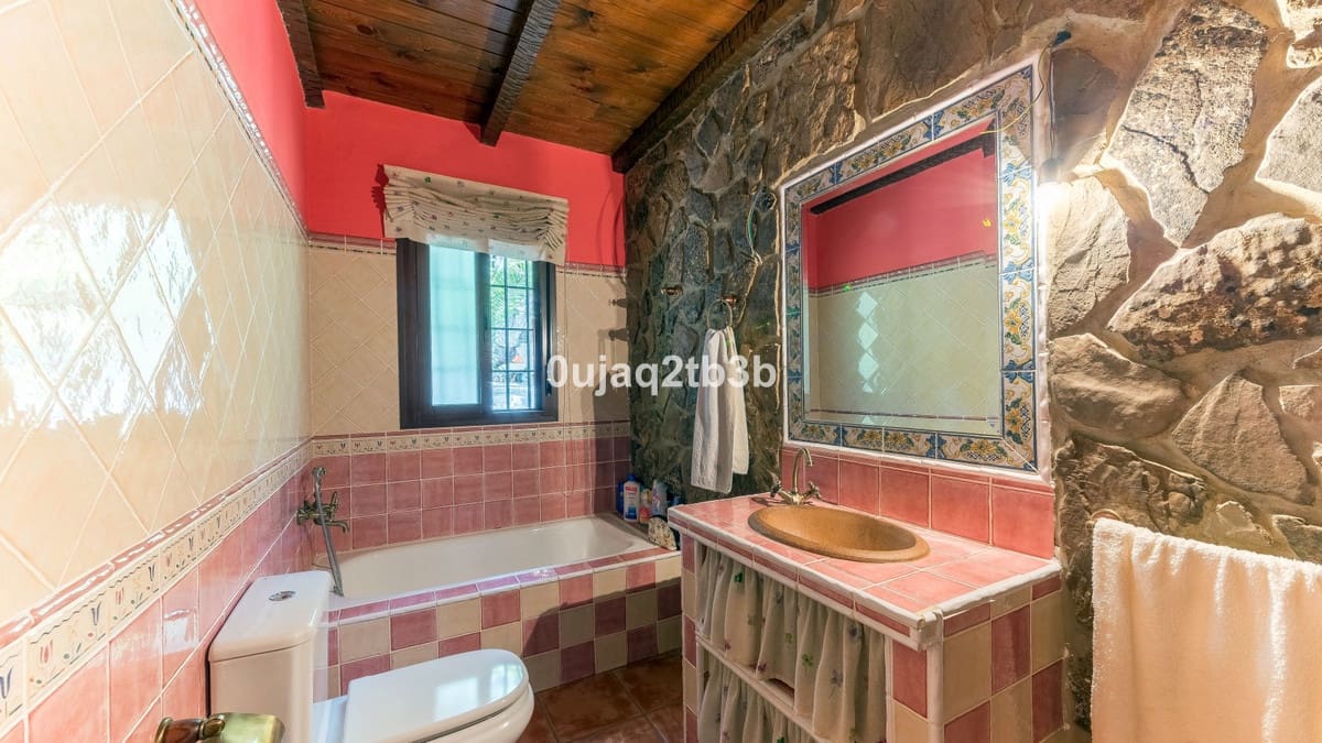 3 slaapkamer Finca/Landhuis te koop in Cortes de la Frontera met zwembad garage - € 995.000 (Ref: 10128291)