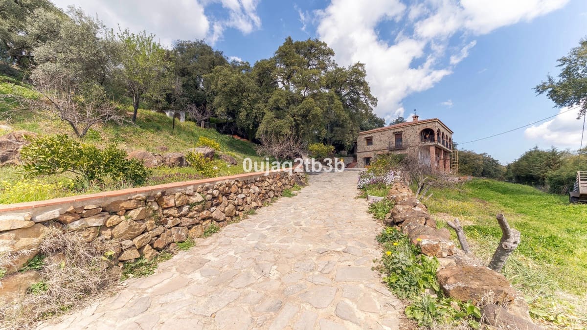 3 slaapkamer Finca/Landhuis te koop in Cortes de la Frontera met zwembad garage - € 995.000 (Ref: 10128291)