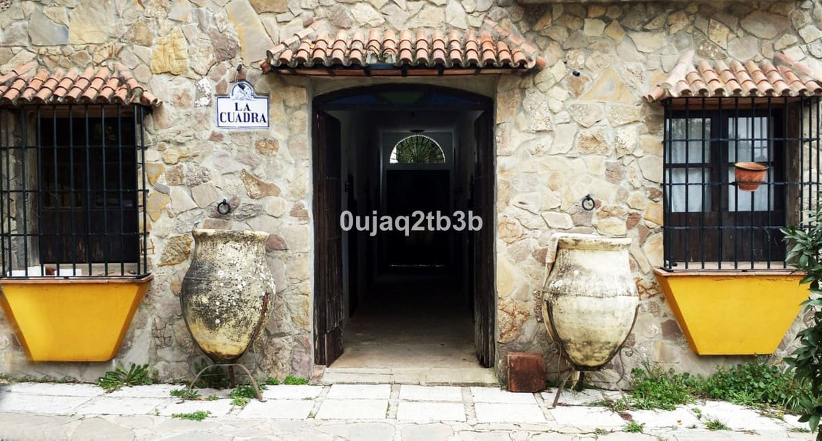 3 slaapkamer Finca/Landhuis te koop in Cortes de la Frontera met zwembad garage - € 995.000 (Ref: 10128291)
