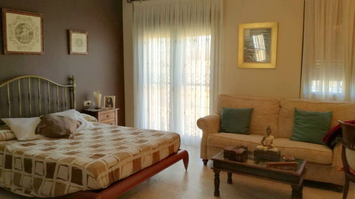 6 sovrum Villa till salu i Cartama med pool garage - 735 000 € (Ref: 10128295)