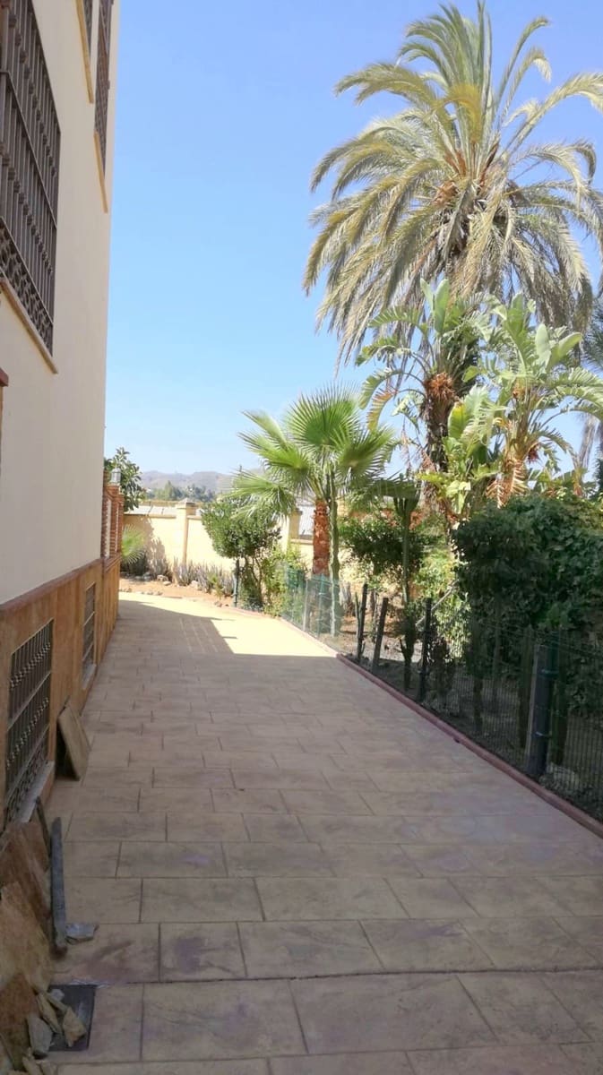 6 sovrum Villa till salu i Cartama med pool garage - 735 000 € (Ref: 10128295)