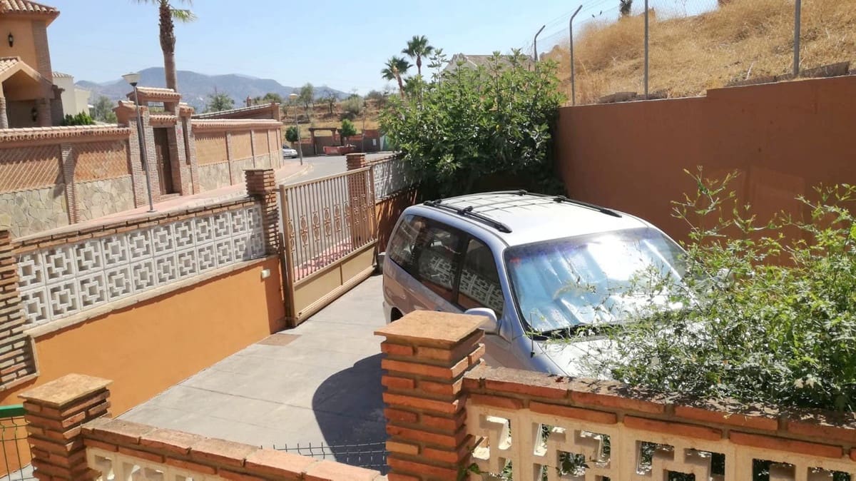 6 sovrum Villa till salu i Cartama med pool garage - 735 000 € (Ref: 10128295)