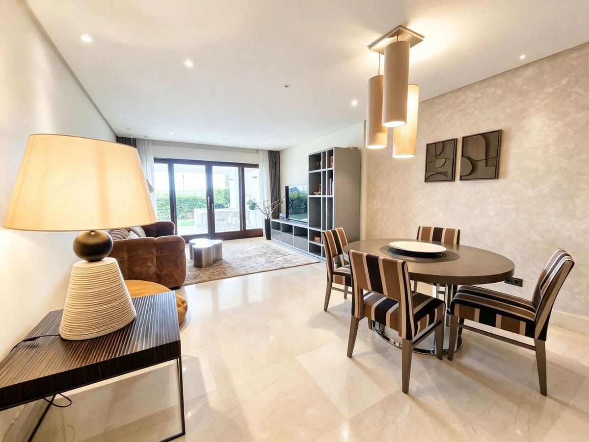 2 soveværelse Lejlighed til salg i Estepona med swimmingpool garage - € 1.345.000 (Ref: 10128302)