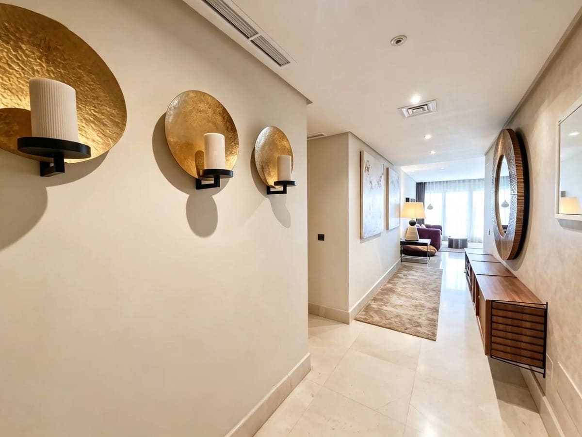 2 soveværelse Lejlighed til salg i Estepona med swimmingpool garage - € 1.345.000 (Ref: 10128302)