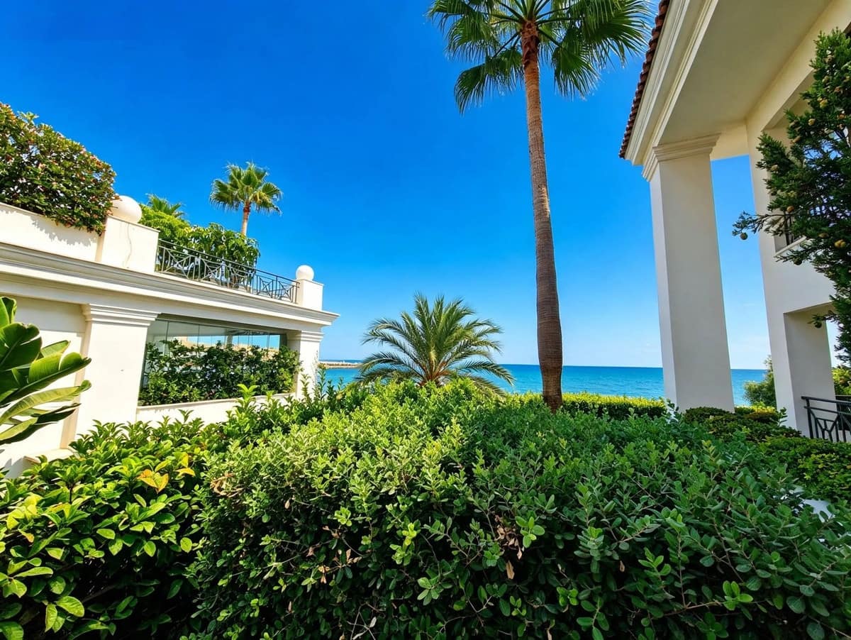 2 soveværelse Lejlighed til salg i Estepona med swimmingpool garage - € 1.345.000 (Ref: 10128302)