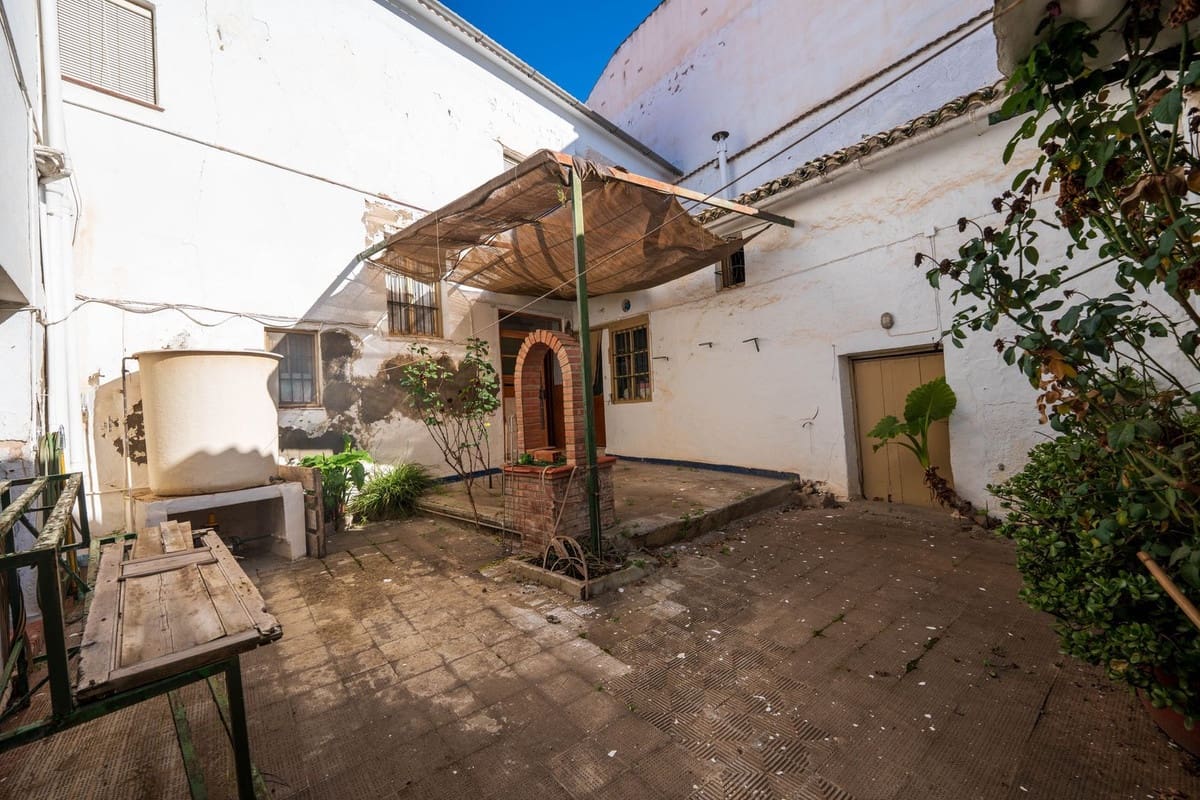 5 chambre Maison de Ville à vendre à Colmenar - 440 000 € (Ref: 10128307)