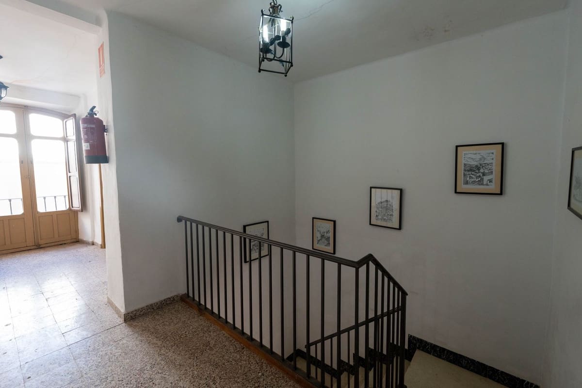 Casa de 4 habitaciones en Colmenar en venta con garaje - 225.000 € (Ref: 10128308)