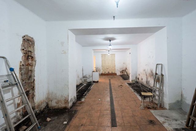 4 bedroom Townhouse for sale in Colmenar with garage - € 225,000 (Ref: 10128308)