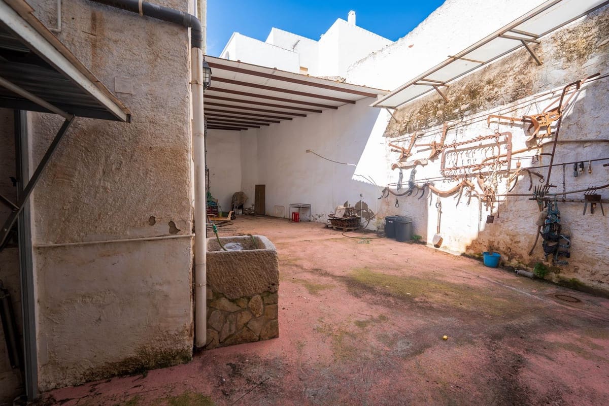 Casa de 4 habitaciones en Colmenar en venta con garaje - 225.000 € (Ref: 10128308)