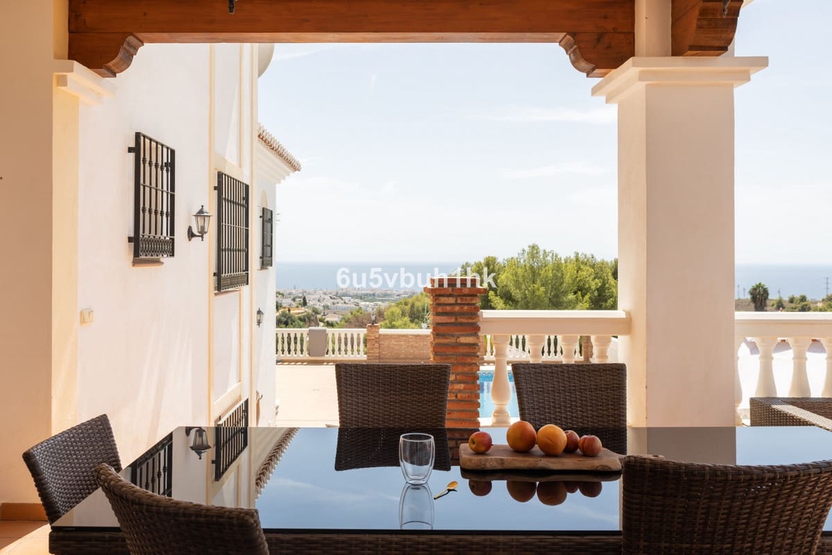 5 slaapkamer Villa te koop in Frigiliana met zwembad garage - € 1.299.000 (Ref: 10128312)