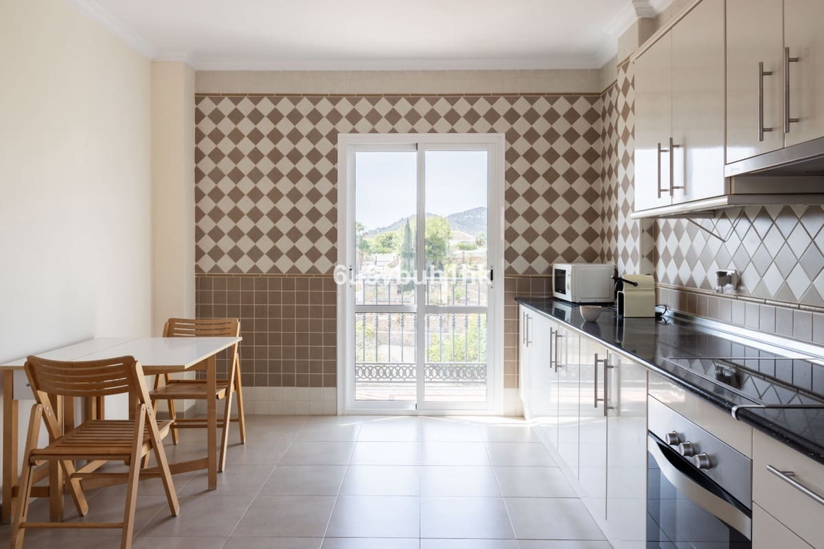 5 slaapkamer Villa te koop in Frigiliana met zwembad garage - € 1.299.000 (Ref: 10128312)